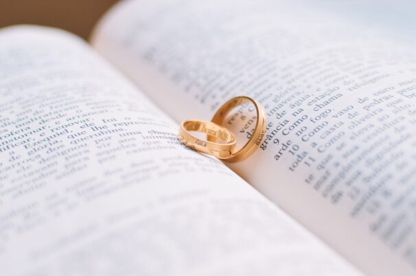 Tips for Crafting a Personalized Wedding Ceremony Script